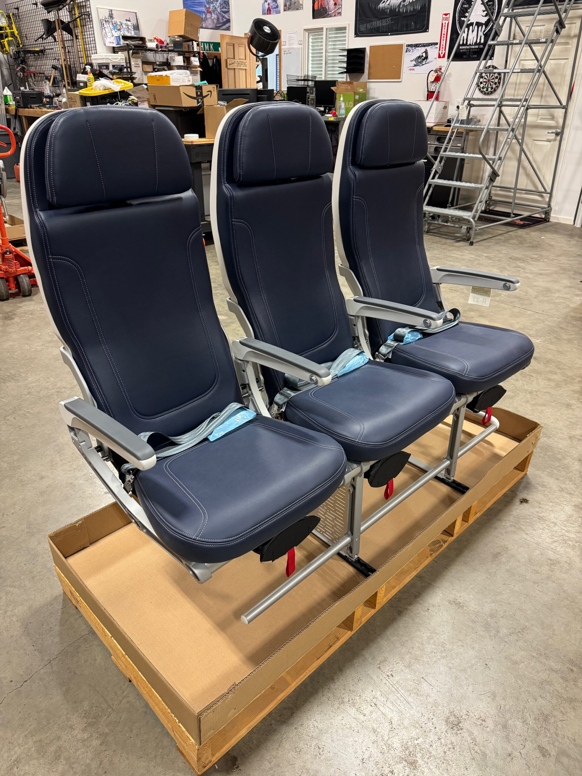 737 Airplane Seats – Brand New!